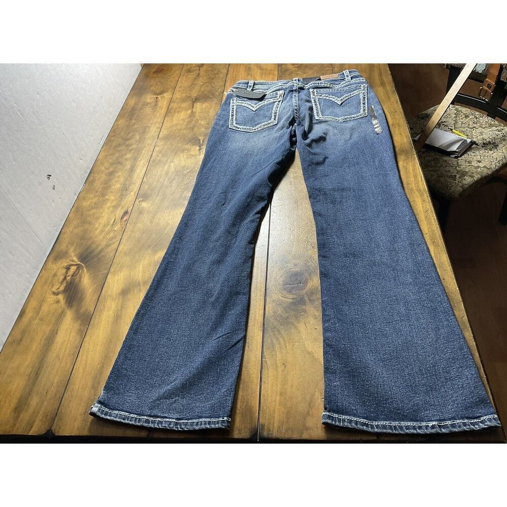 Shyanne Mid Rise Bootcut Embroidered Womens Jeans 32x32 Thick Stitching NWT - Picture 2 of 14